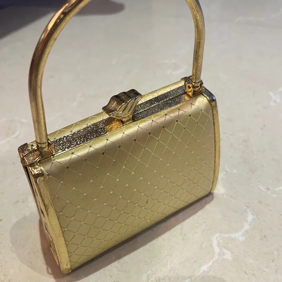 کیف مجلسی طلایی