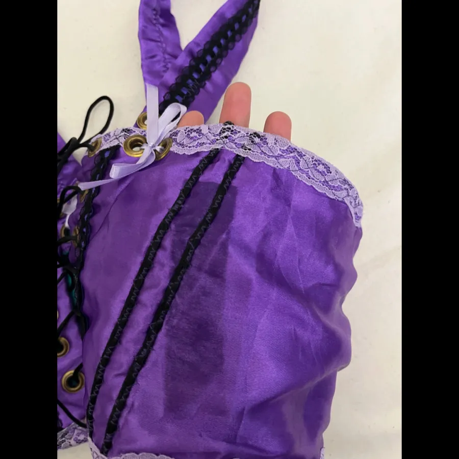 کراپ تاپ کرست