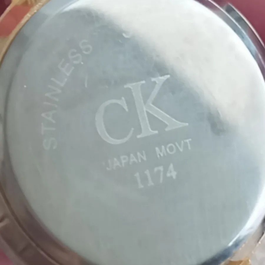 ساعت کلوین کلین