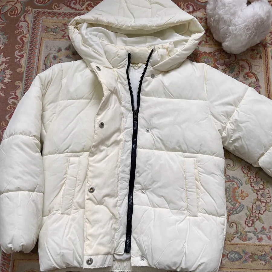 کاپشن برند کوتون