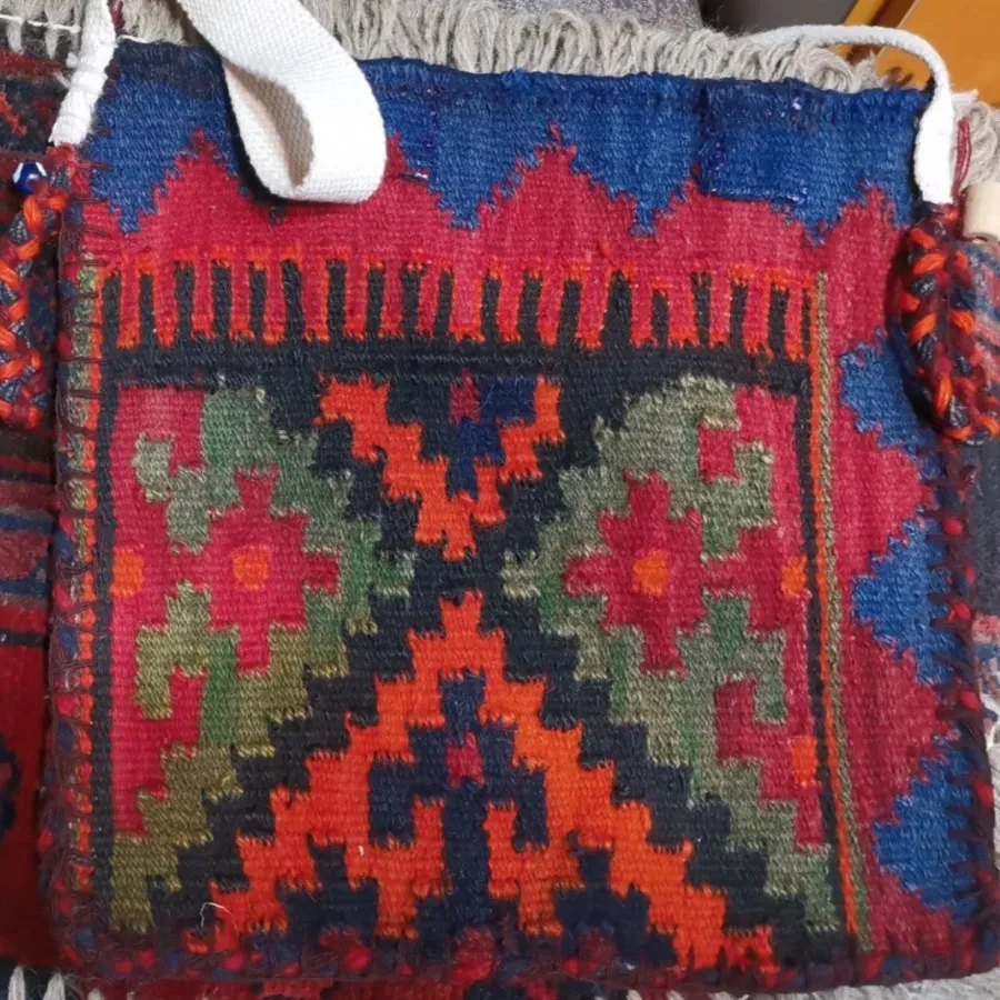 کیف دوشی گلیمی