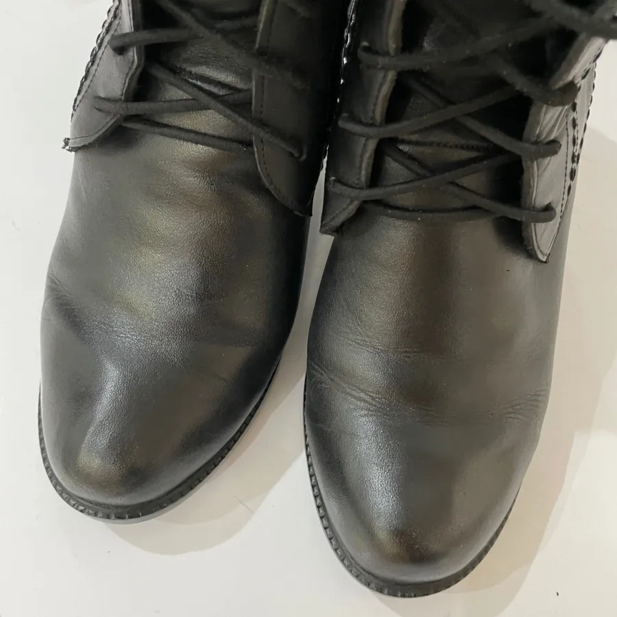 نیم بوت چرم 40