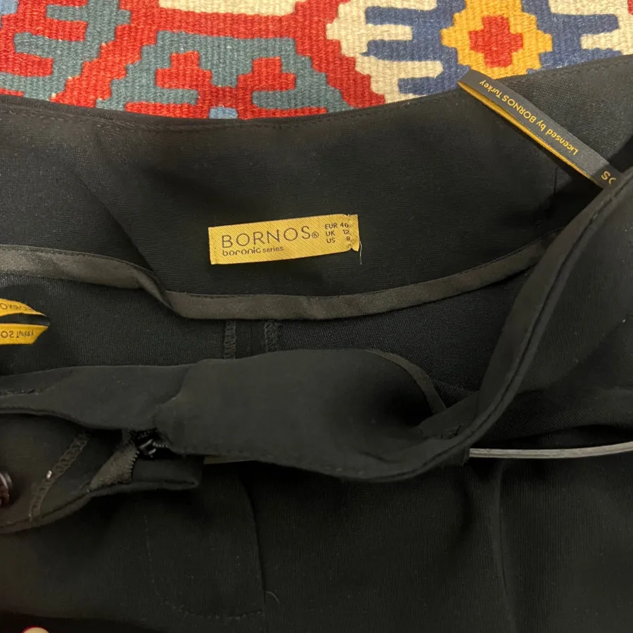 شلوار مشکی bornos