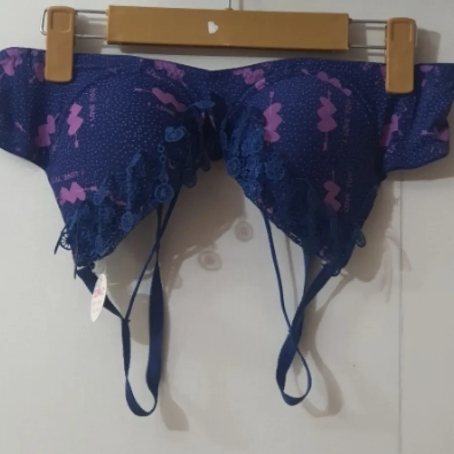 سوتین اسفنجی