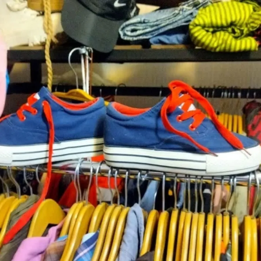 الستار لژدار