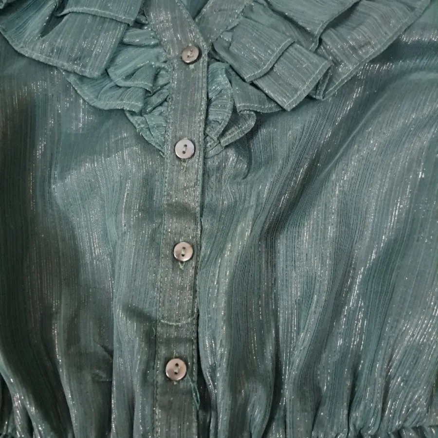 لباس سبز شب یلدا