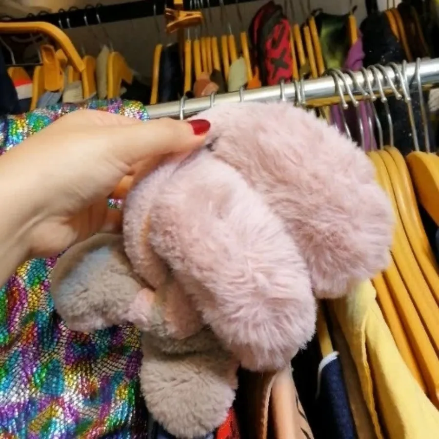 گوش گیر خزی
گرم و نرم