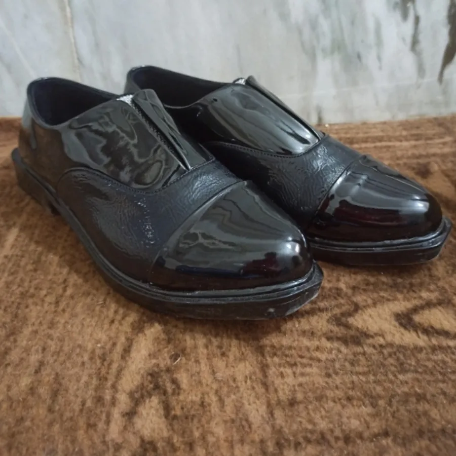 کفش رسمی کلاسیک زنانه