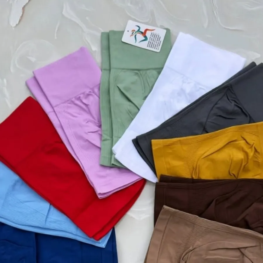 شورتک ورزشی