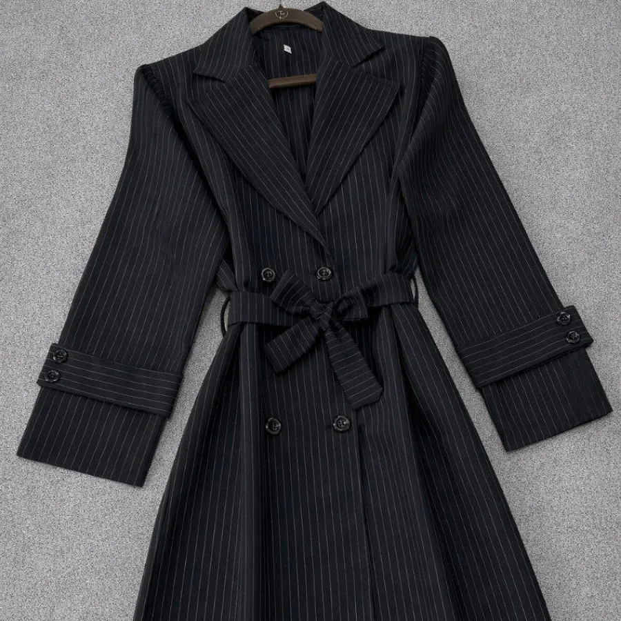 مانتو دیپلمات کیانا