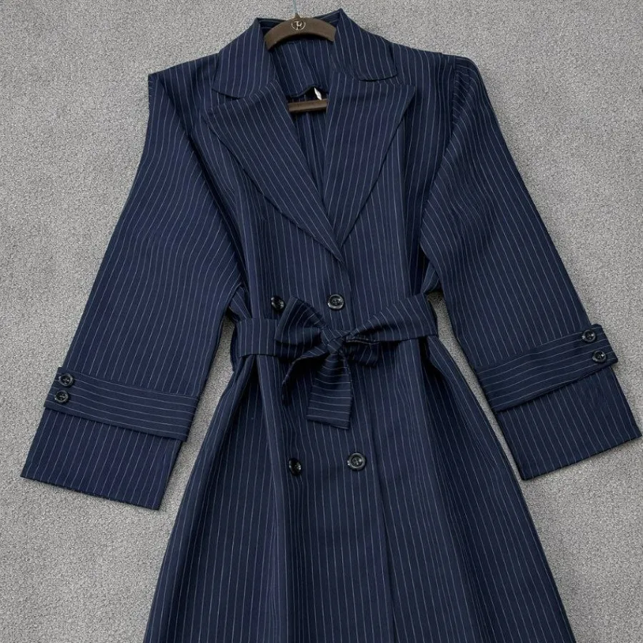 مانتو دیپلمات کیانا