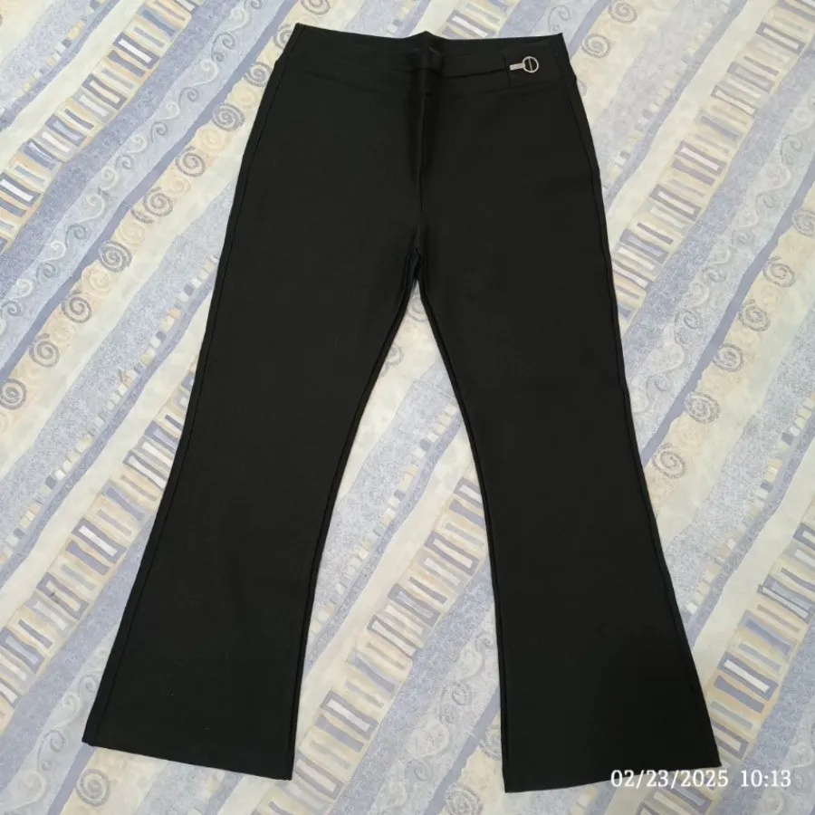 شلوار زنانه