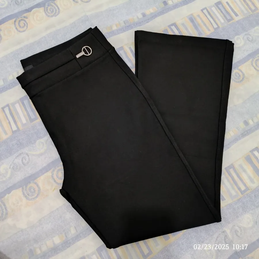 شلوار زنانه