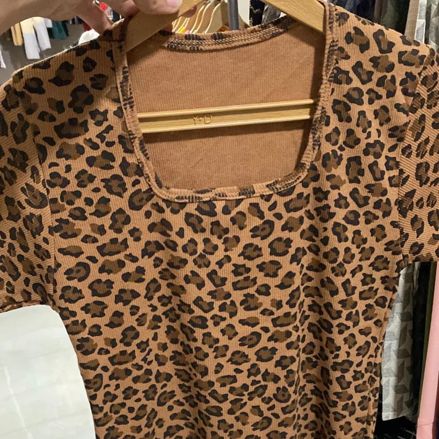 تیشرت پلنگی