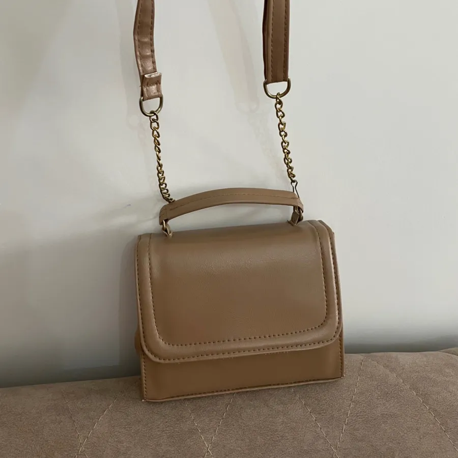 کیف رو دوشی