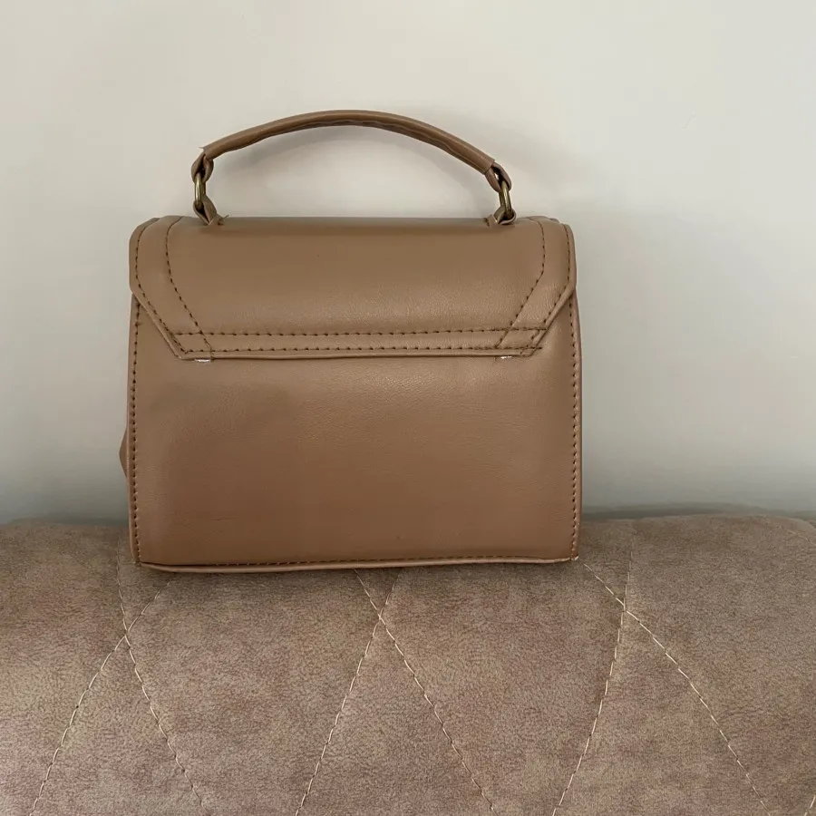 کیف رو دوشی