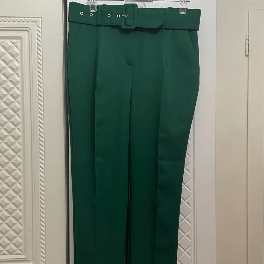 شلوار زنانه