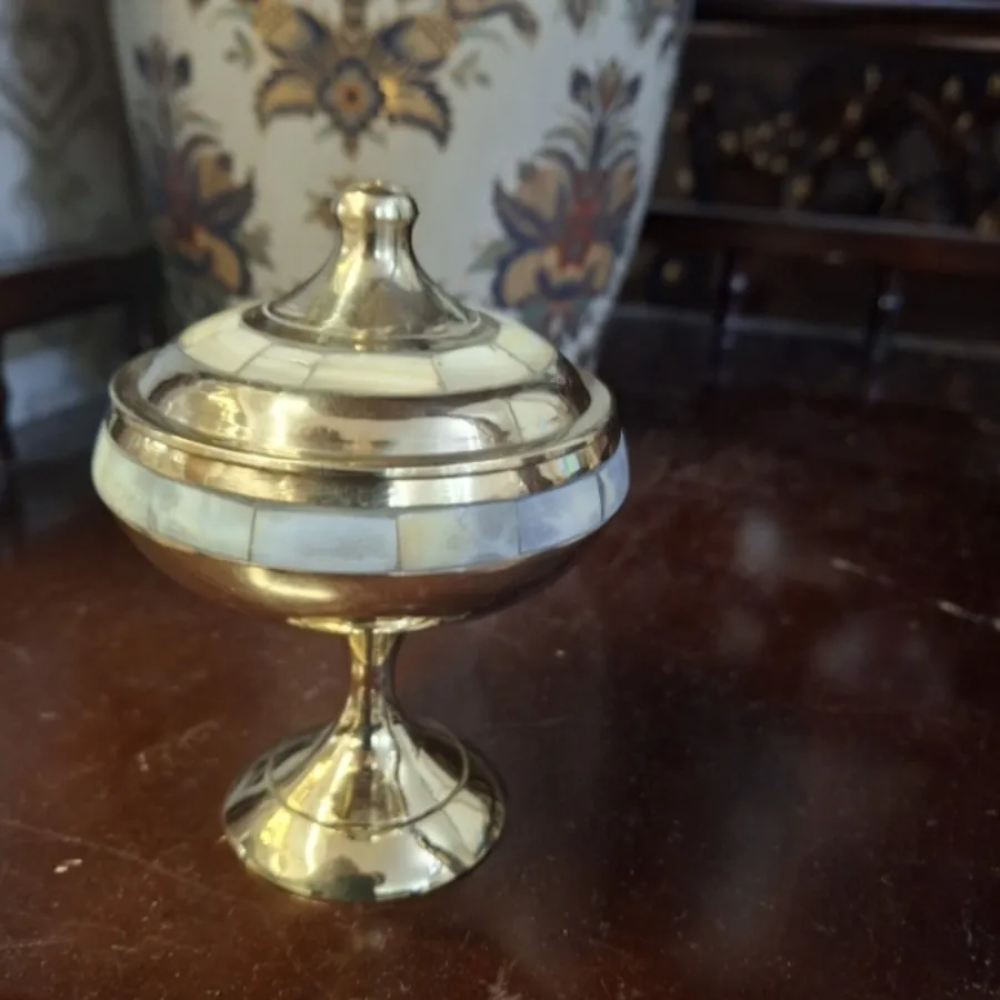 قندان و گلدان برنز صدفی