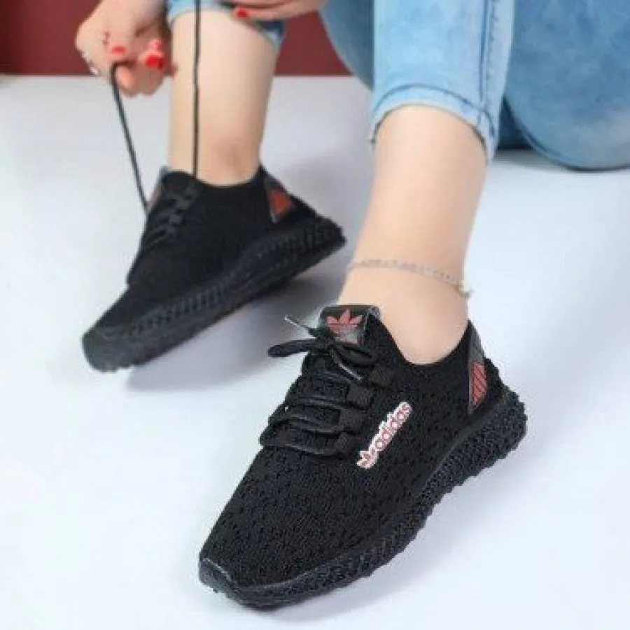 کتونی بافتی ادیداس