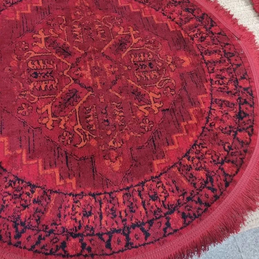 فرش گرد قرمز