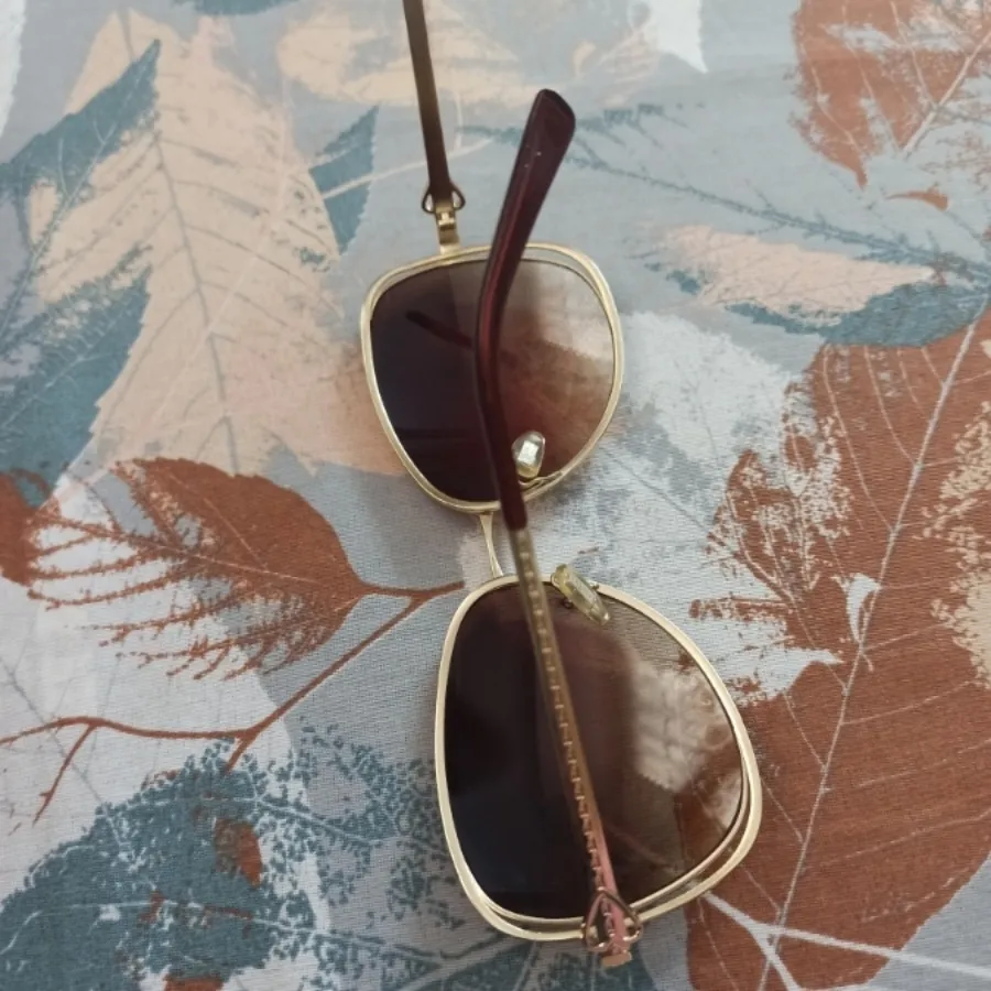 عینک آفتابی