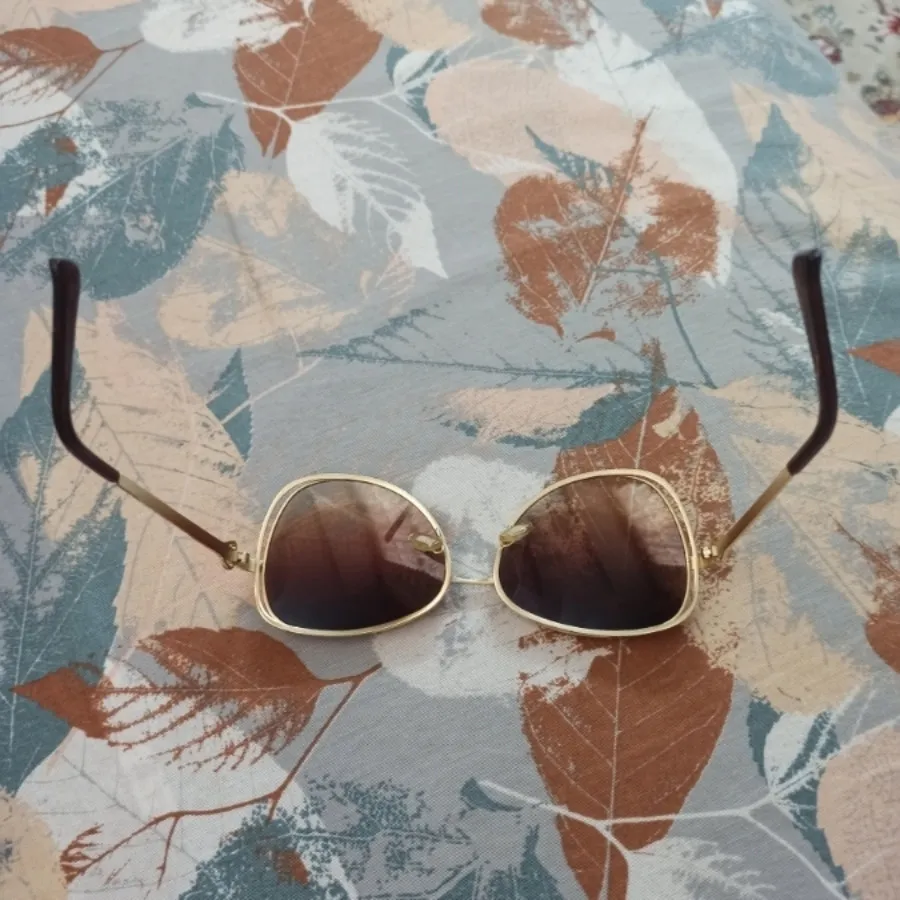 عینک آفتابی