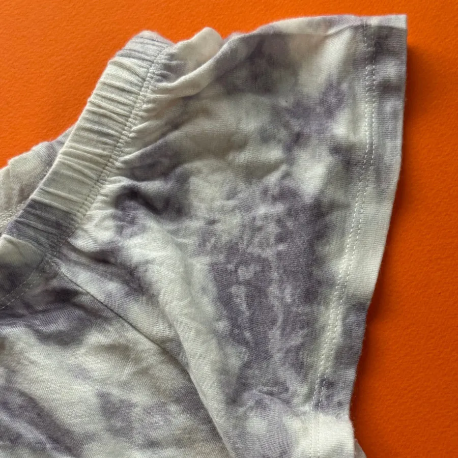 بلوز ابروباد jooti jeans