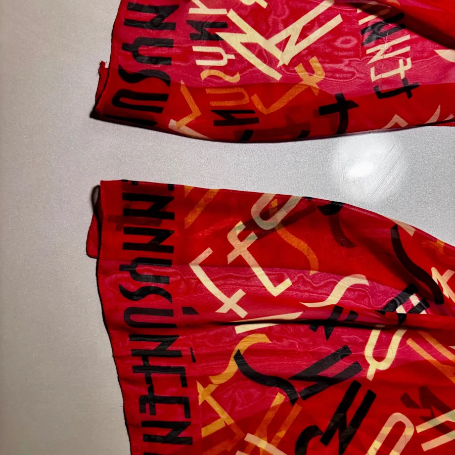 شال حریر قرمز ترک