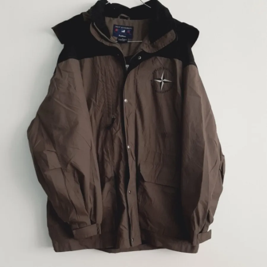 بارانی بادگیر