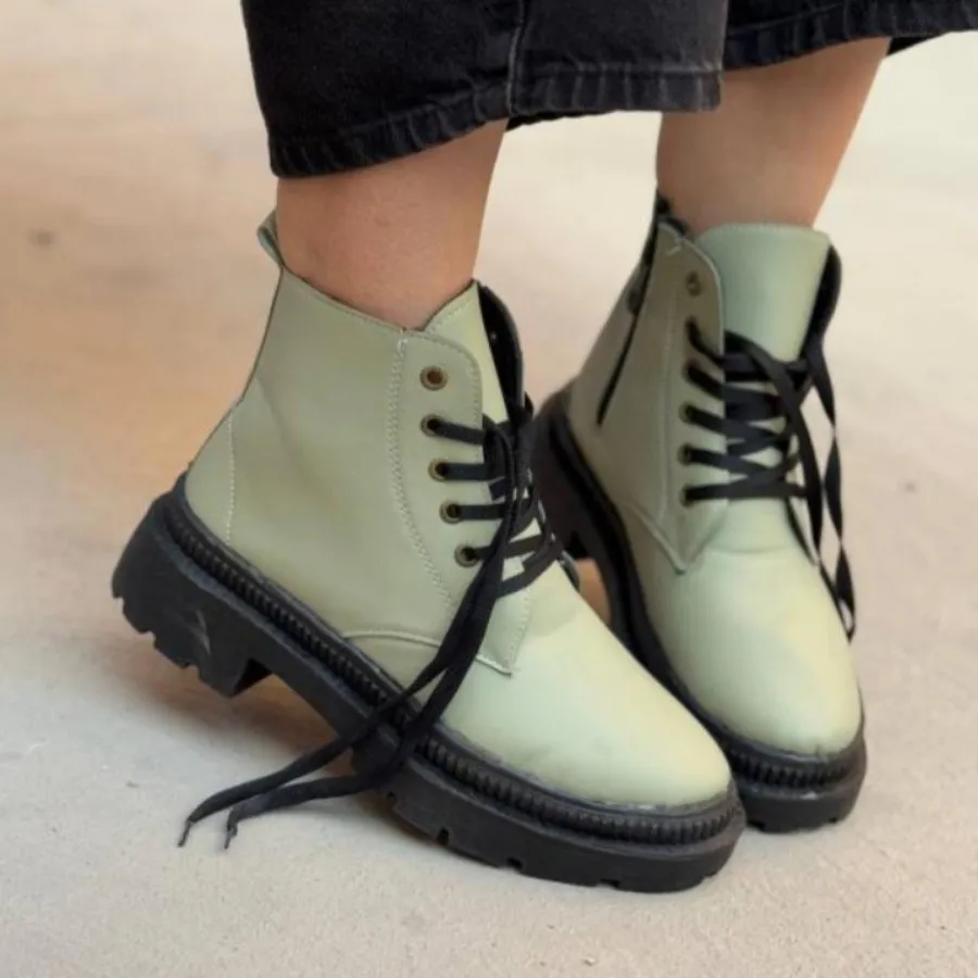 نیم بوت سایز 39 و 40