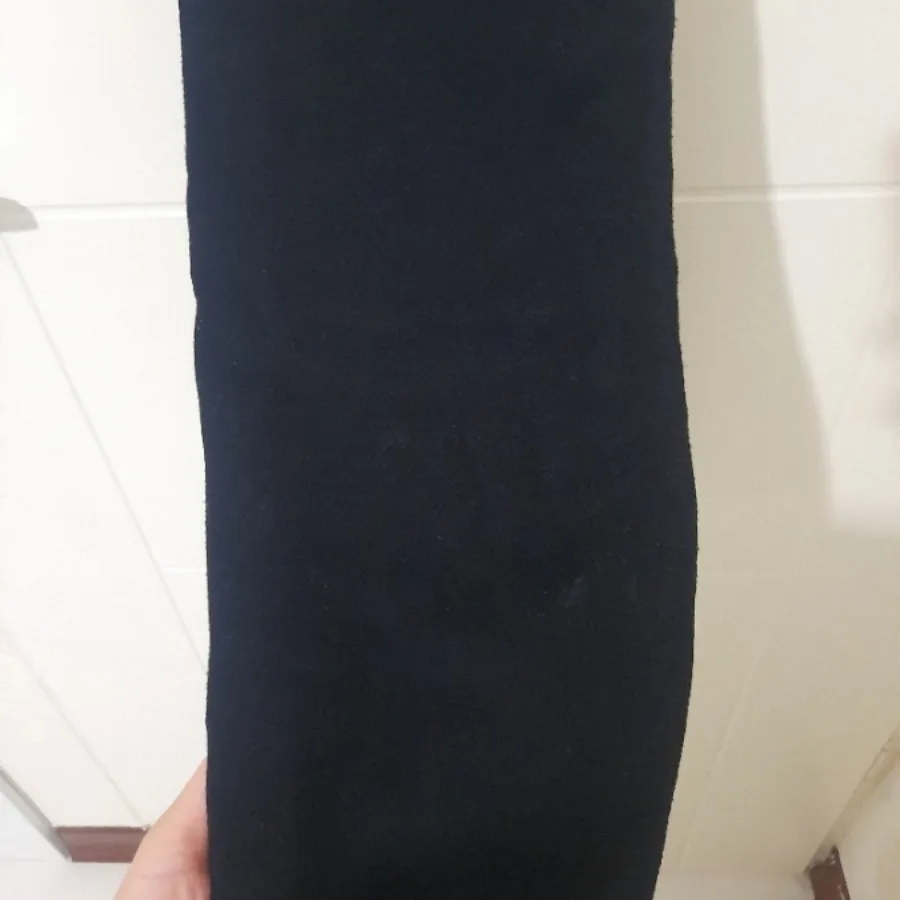 شال مشکی نخی