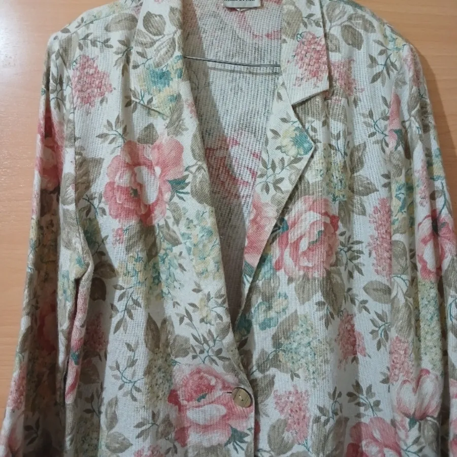 مانتو کتی لنین