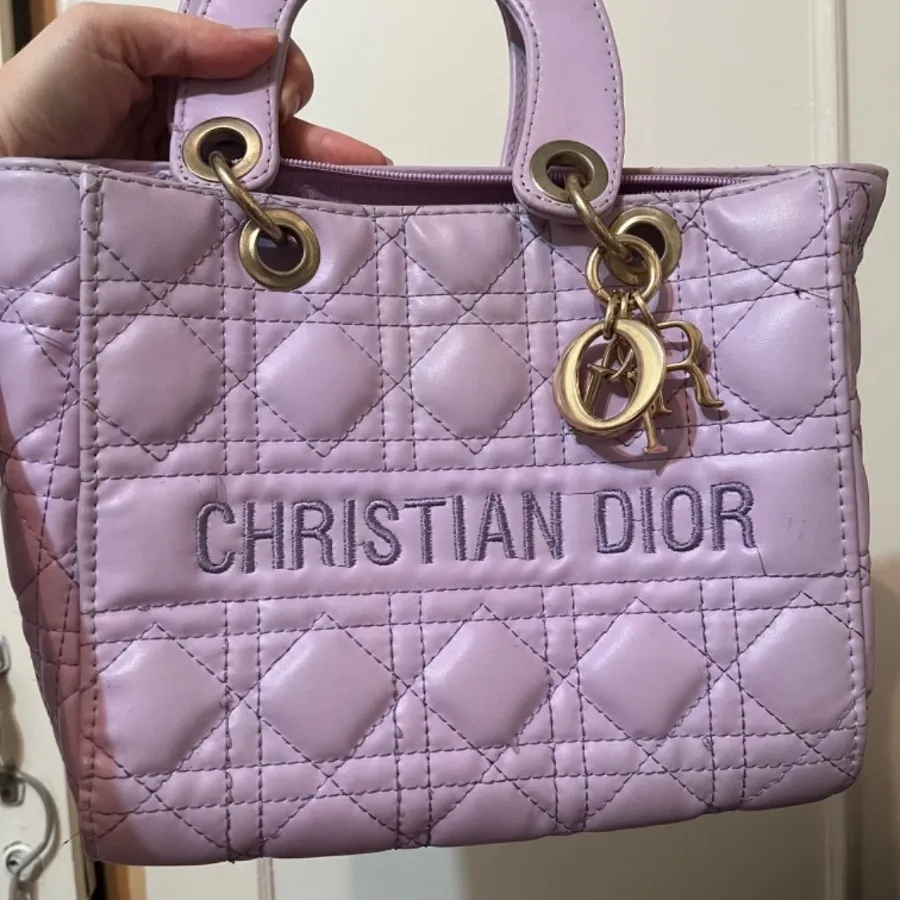 کیف طرح دیور