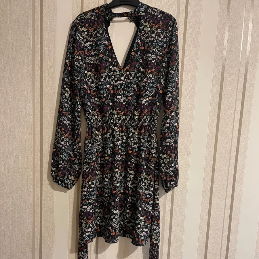 لباس اچ اننن ام