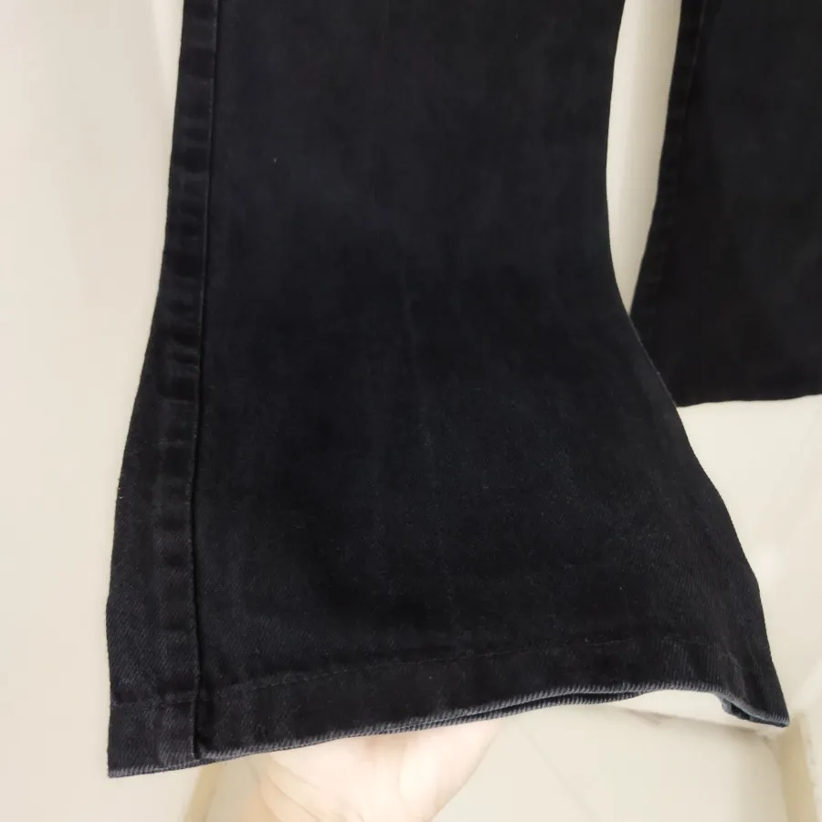 شلوار جین زنانه