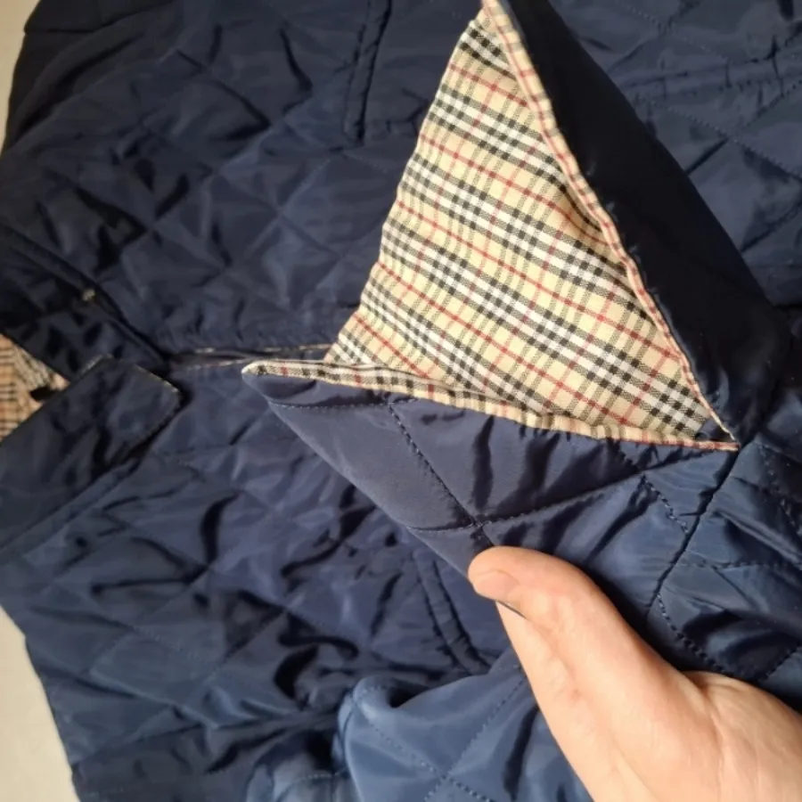 کپشن/بارانی