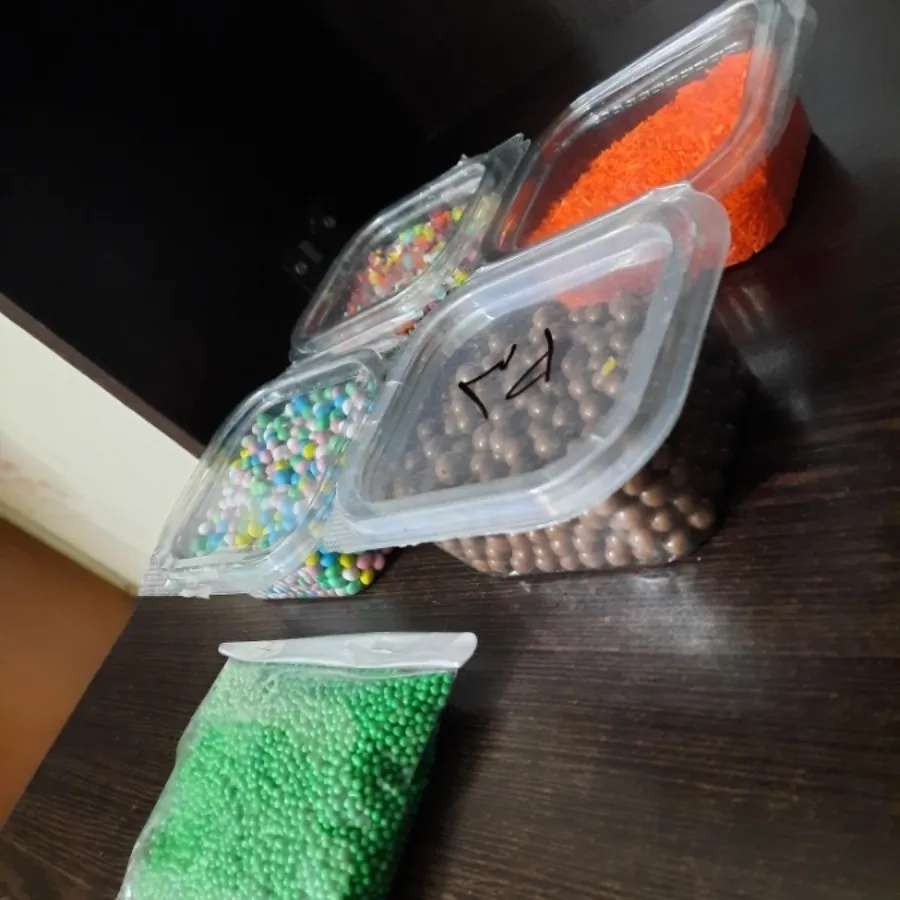 ترافل تزیین کیک