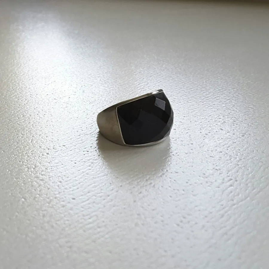 انگشتر استیل