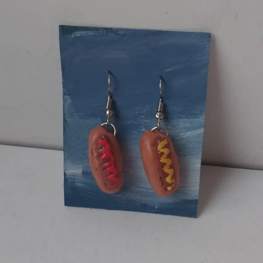 گوشواره هات داگ