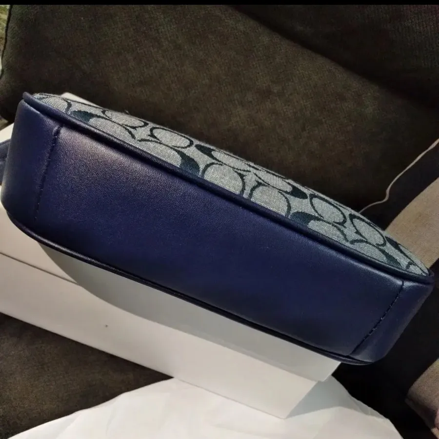 برند کوچ coach