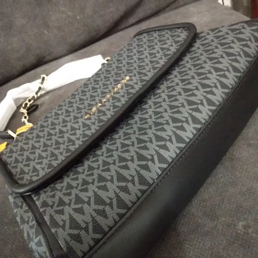 نیوکالکشن مایکل کورس