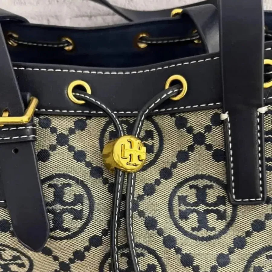 توری بورچ فول پک