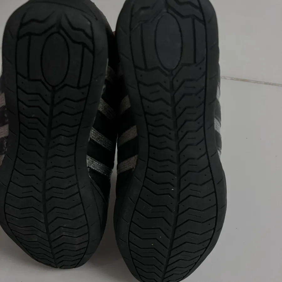 کفش اسپورت سایز 43