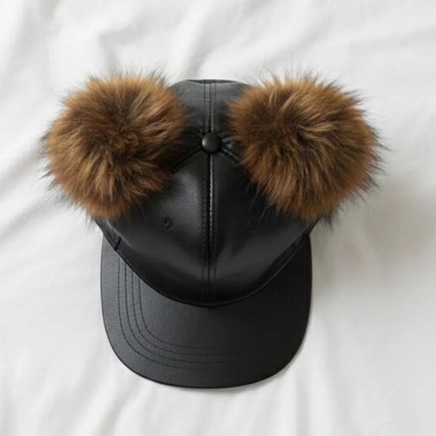 کلاه چرم دو پوم