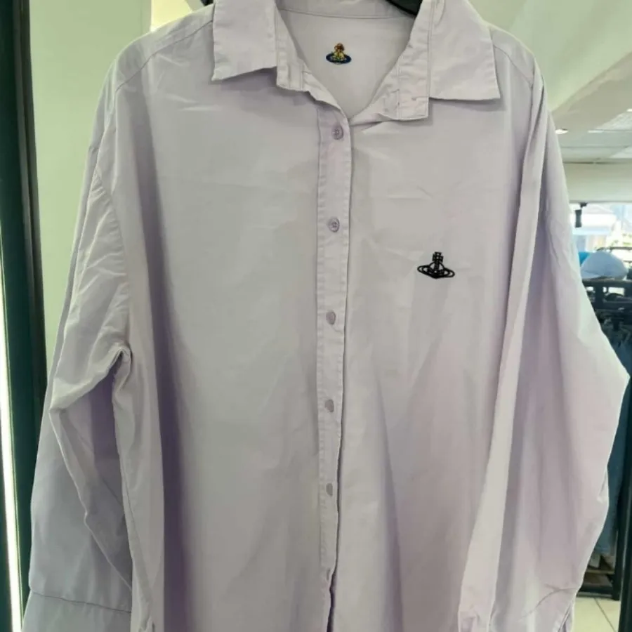 لباس وویون وست وود