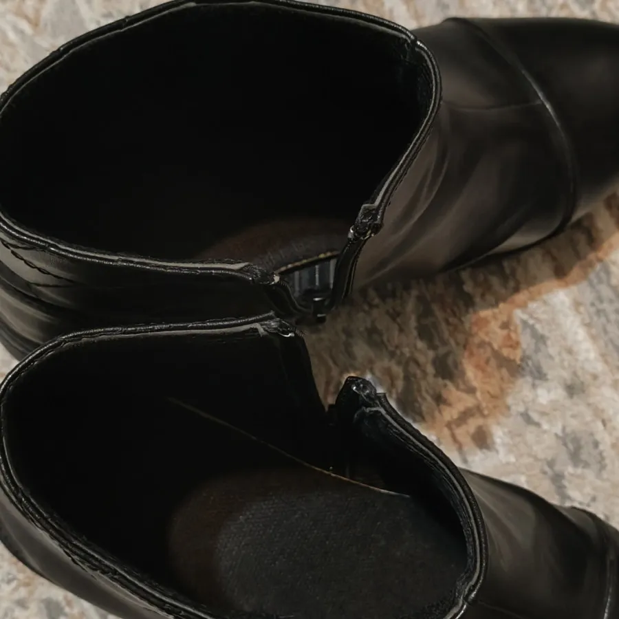 نیم بوت زنانه