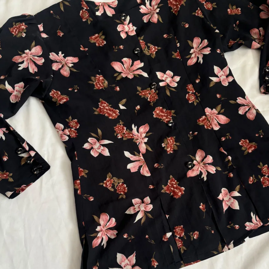 شومیز گلدار