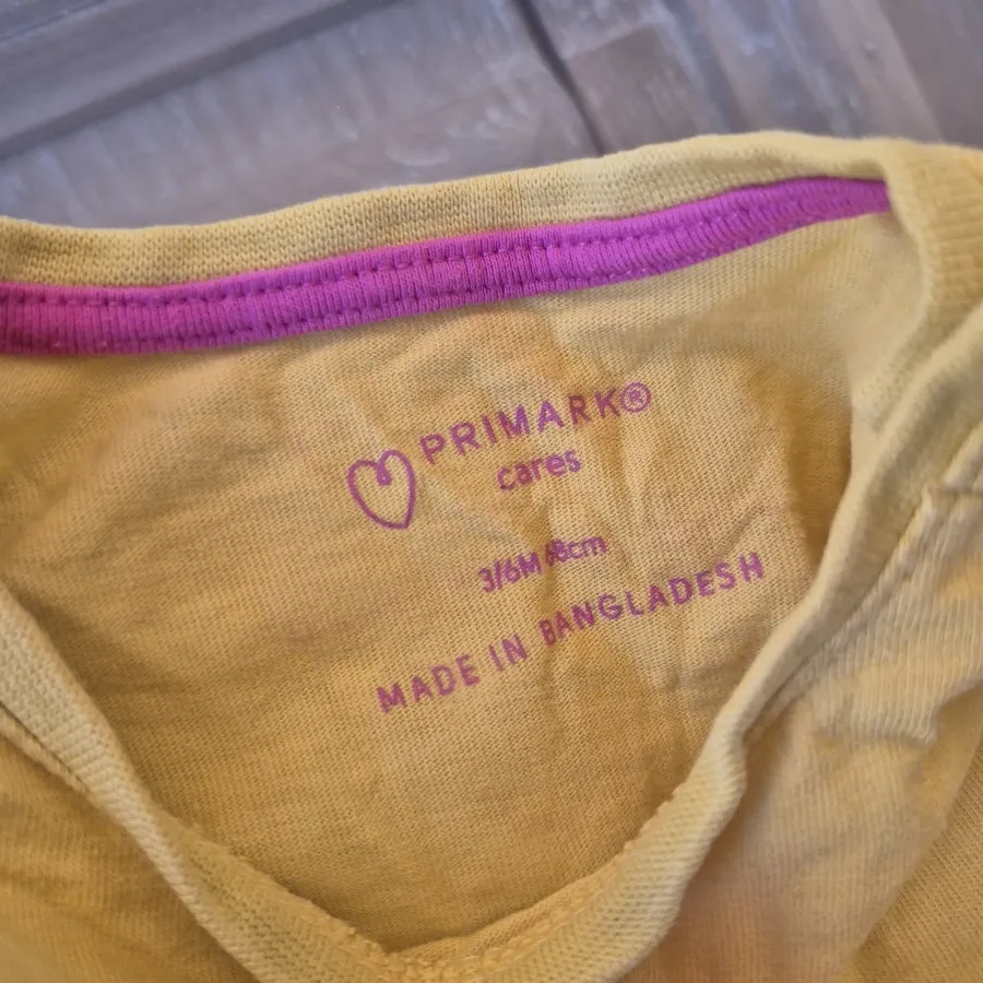 سه تا تی شرت