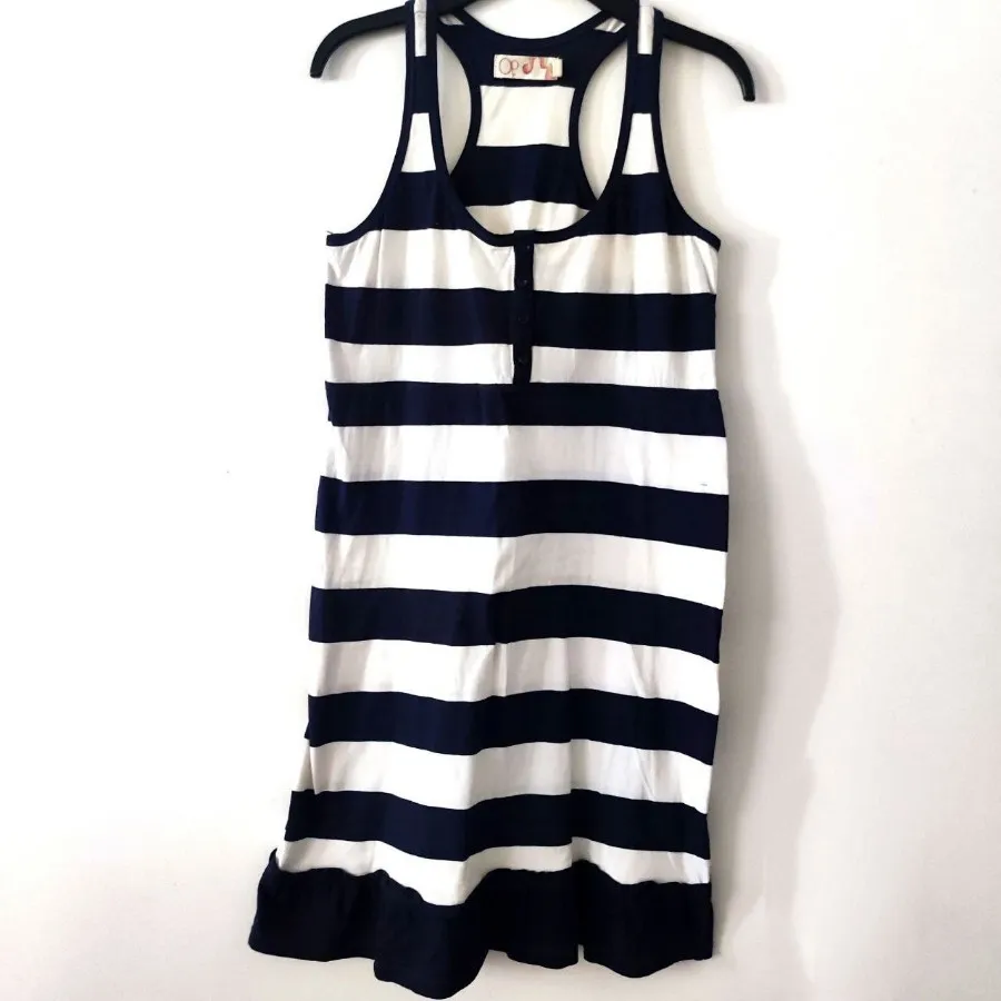 پیراهن دخترانه