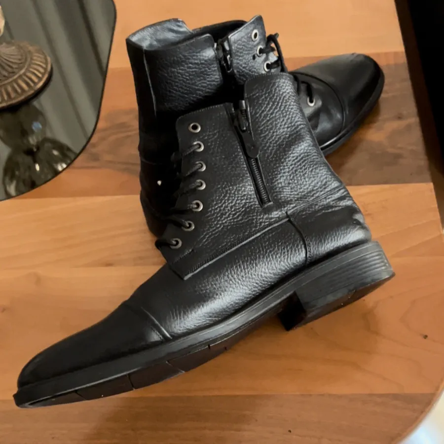 نیم بوت chرم